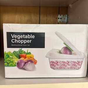 Vegetable chopper, multifunctional slicer set